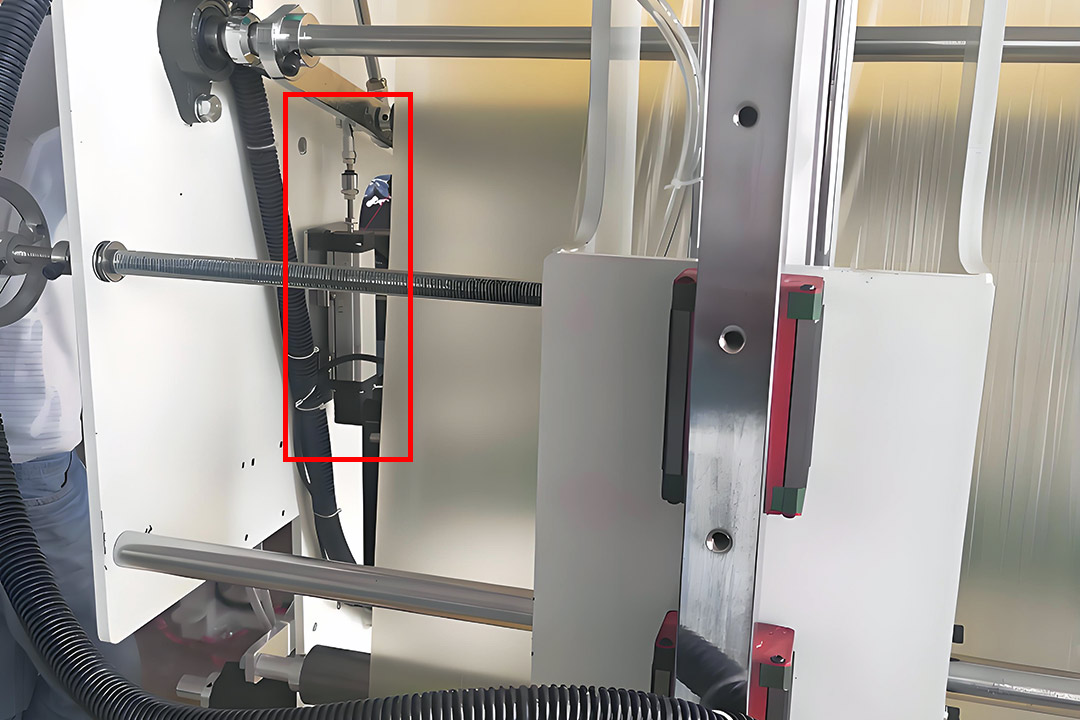 用于制袋机位移测量上的应用