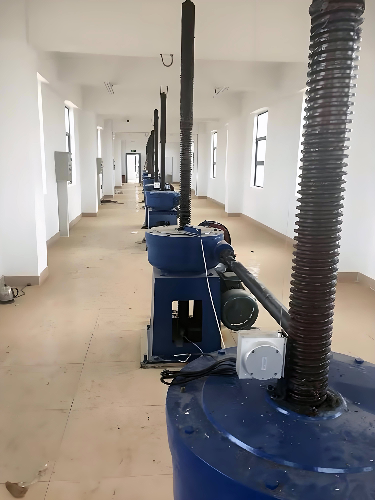 拉绳位移传感器在水库闸门开度上的应用